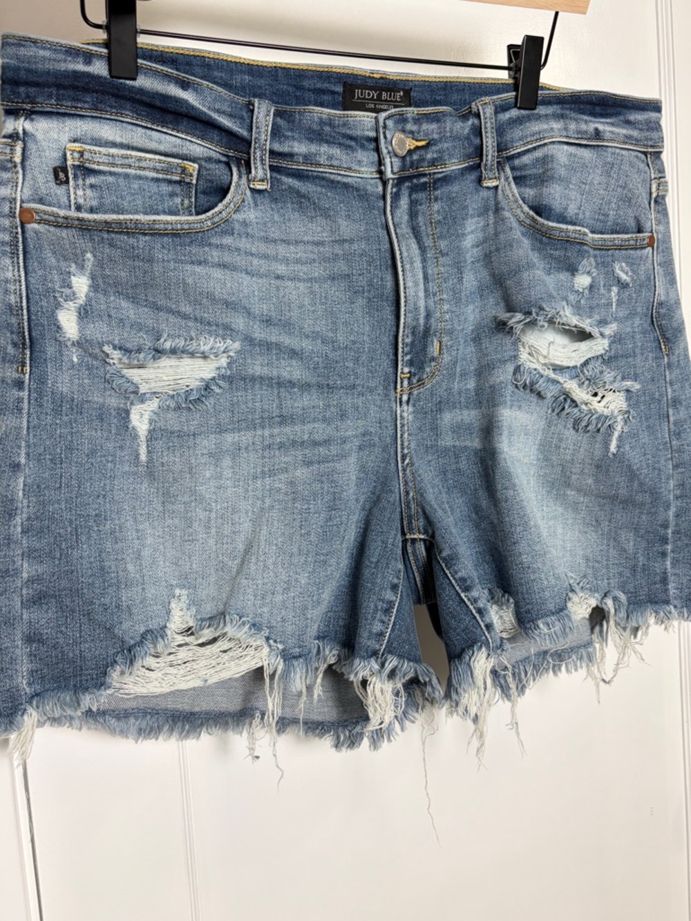 Judy Blue distressed denim shorts - Picture 16 of 16
